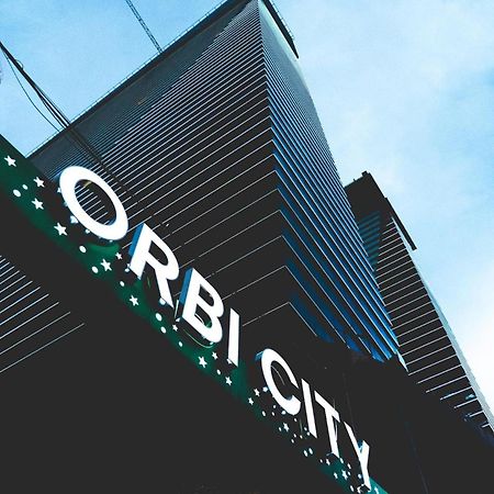 Orbi City Central Aparthotel บาทูมิ ภายนอก รูปภาพ