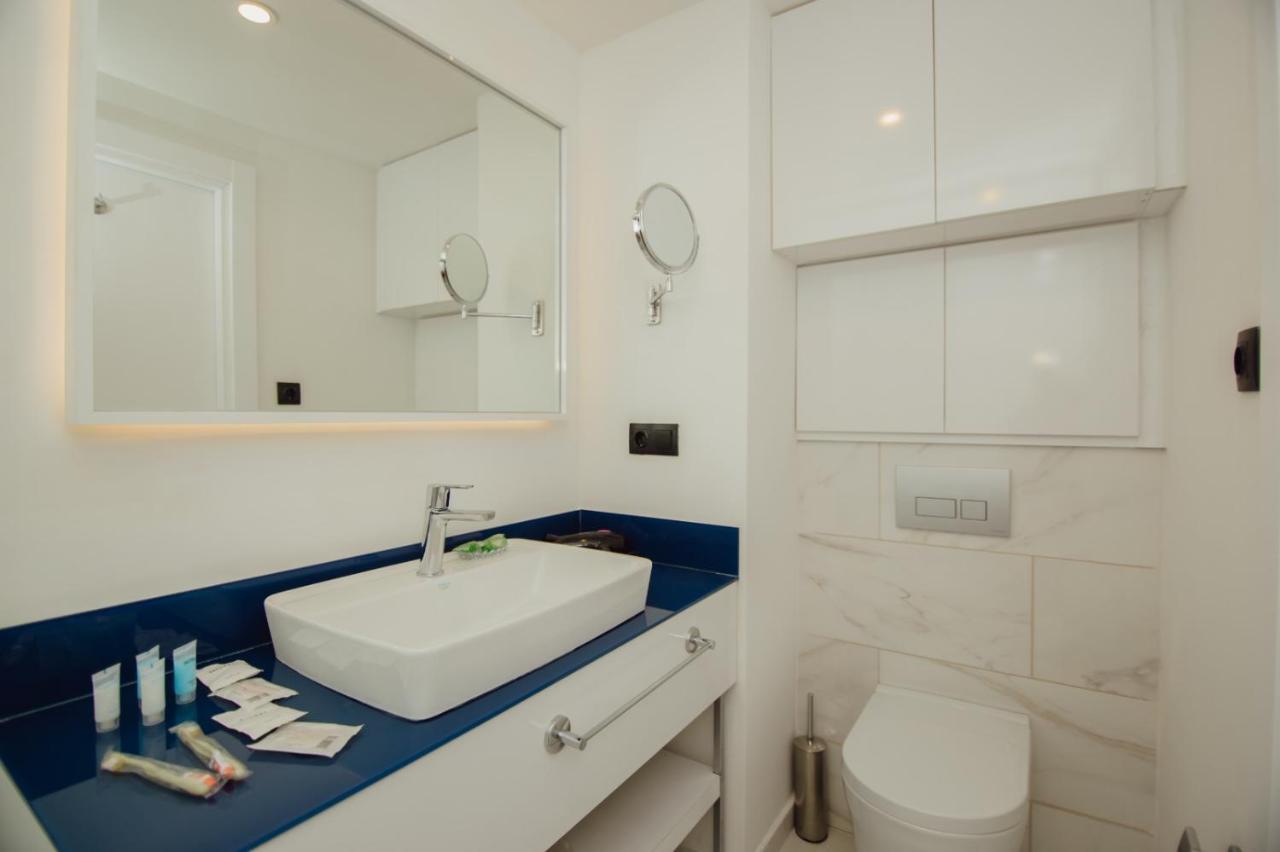 Orbi City Central Aparthotel บาทูมิ ภายนอก รูปภาพ