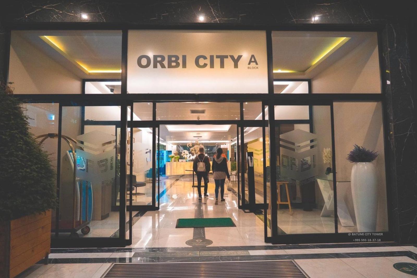 Orbi City Central Aparthotel บาทูมิ ภายนอก รูปภาพ